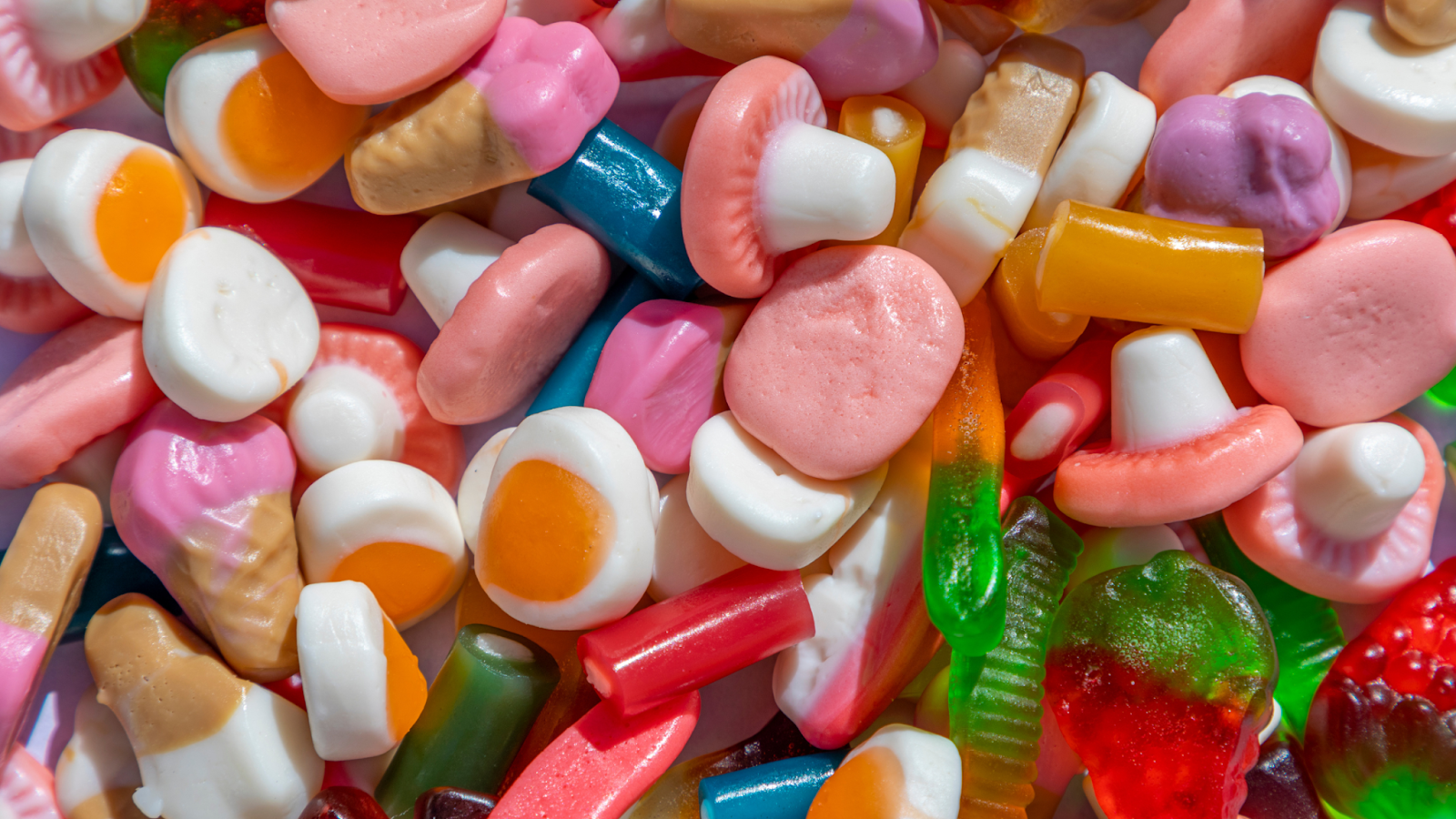 Perfect Sweets for Movie Nights, Sleepovers and Game Days